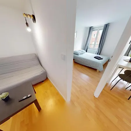 Dalikyda - Le Marechal - Proche Gare - *